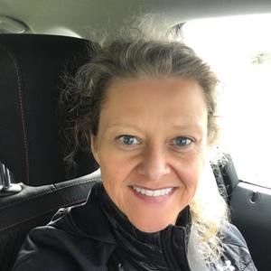 Meet your Posher, Deborah